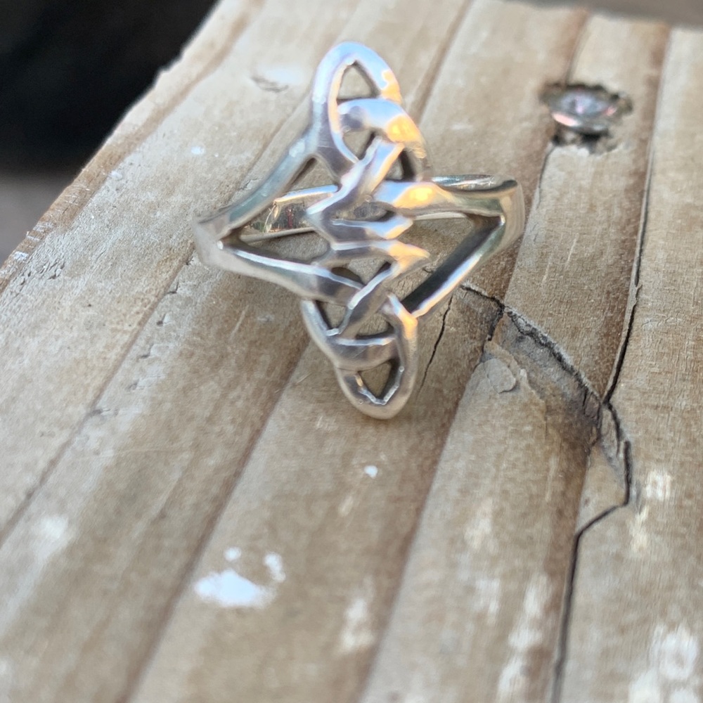 Sterling Silver Ring - Picture 5 of 5